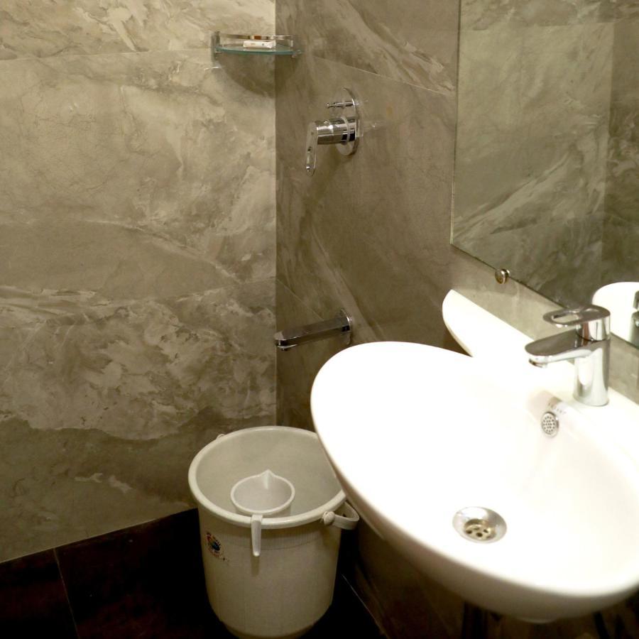 Hotel Lords, Fort Мумбаї Екстер'єр фото